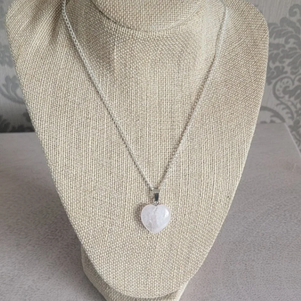 Rose Quartz Heart Shaped Necklace - Picture 4 of 4